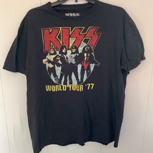 Kiss World Tour ‘77 XL Tshirt